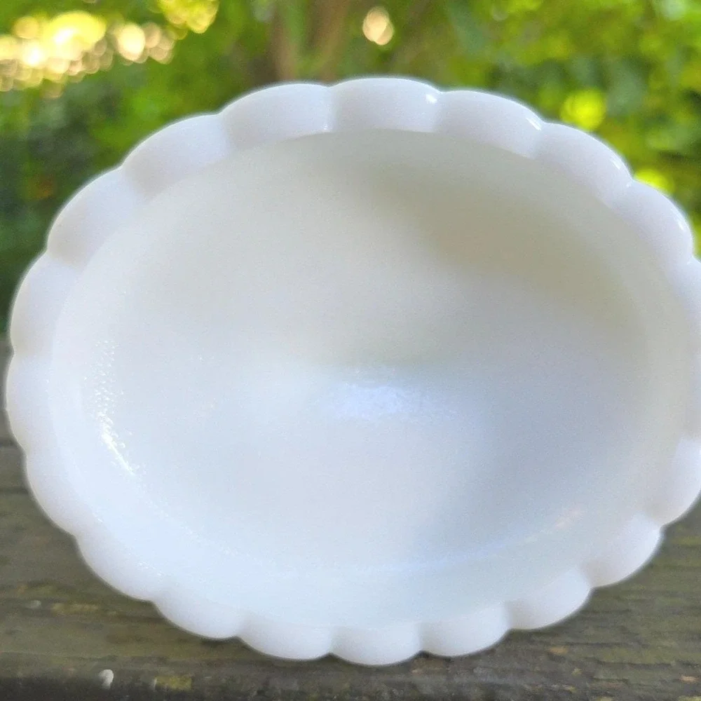 Fenton Vintage Milk Glass Double Candlestick Holder Swirl Ribbed Pattern Set